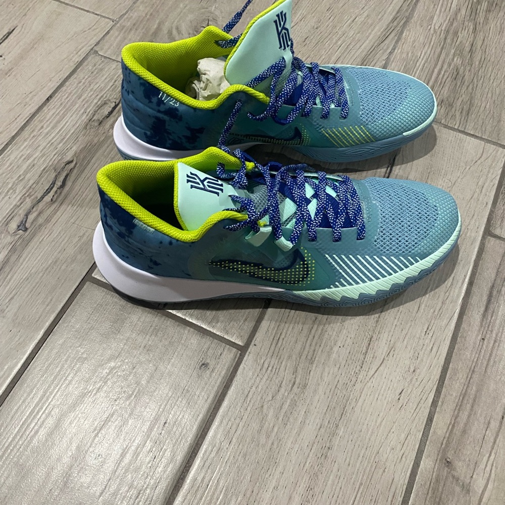 Kyrie Flytrap V - image 6